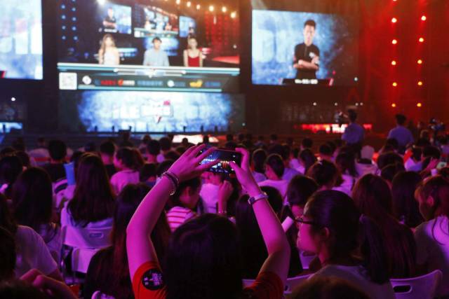 在他受伤的 在他受伤的